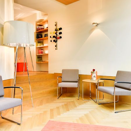 Hotel Victoria Nuernberg Экстерьер фото