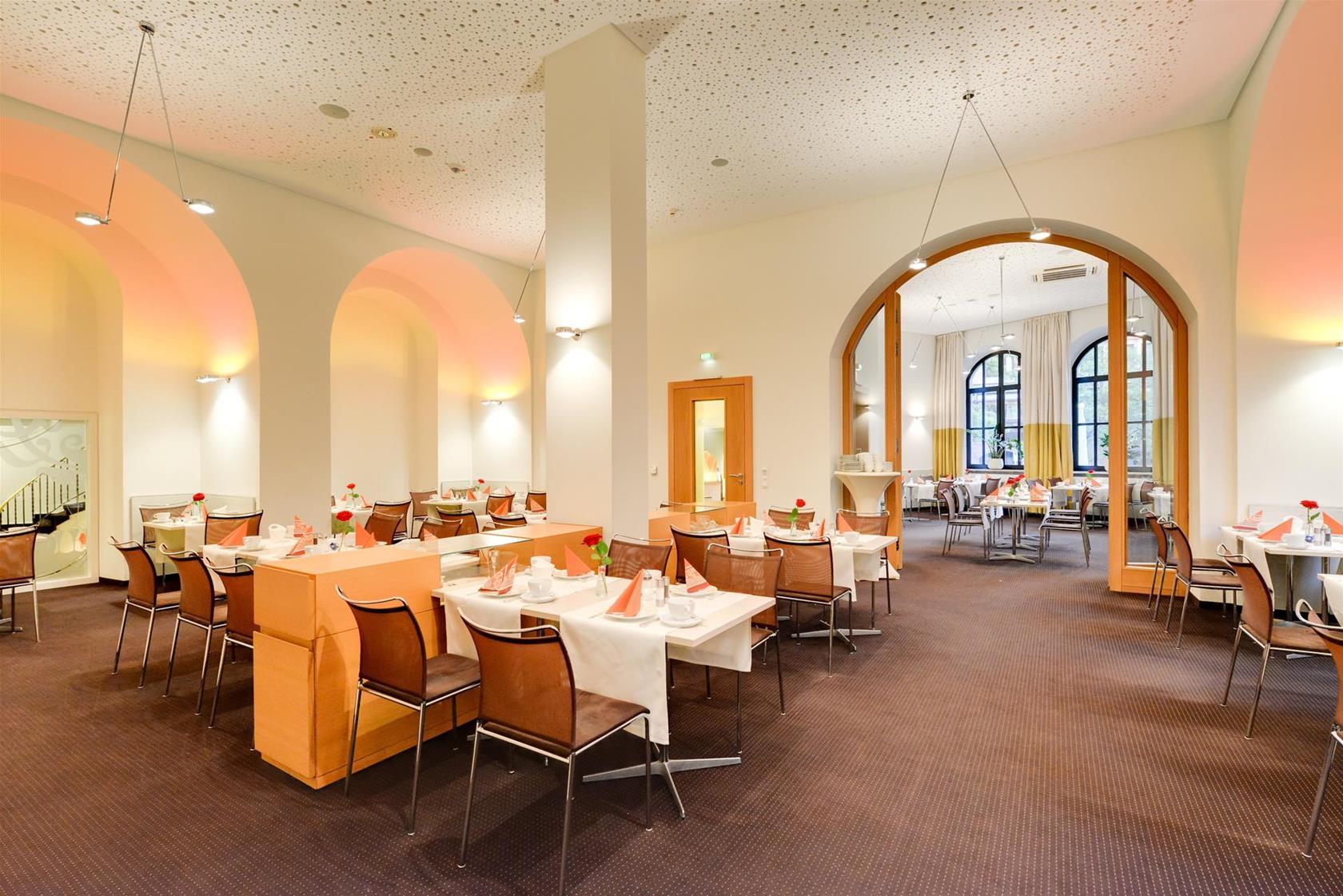 Hotel Victoria Nuernberg Экстерьер фото