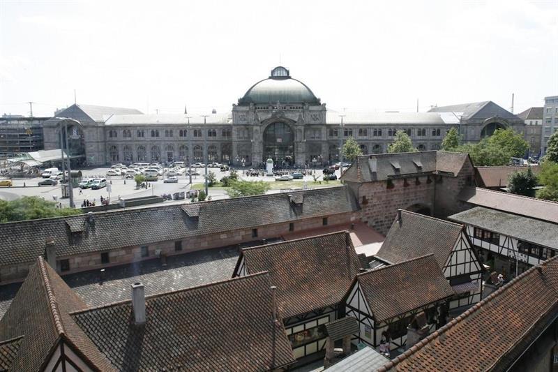 Hotel Victoria Nuernberg Экстерьер фото
